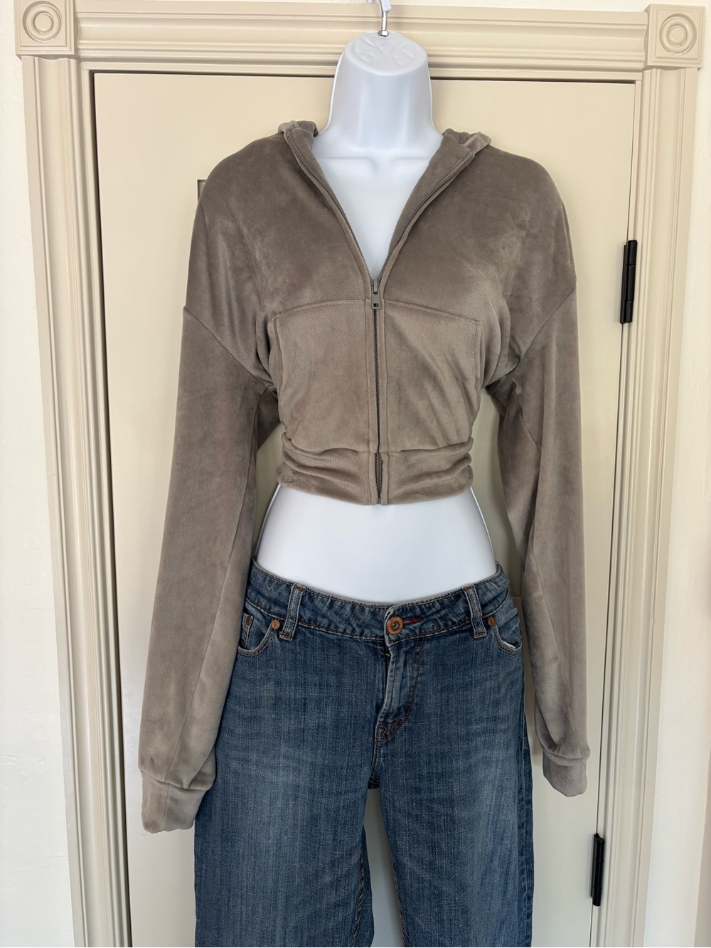Rare SKIMS Velour Cropped Zip Up Hoodie Smokey Grey Fitted Y2K size small